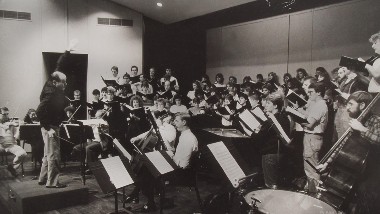 Richard Schantz conducting